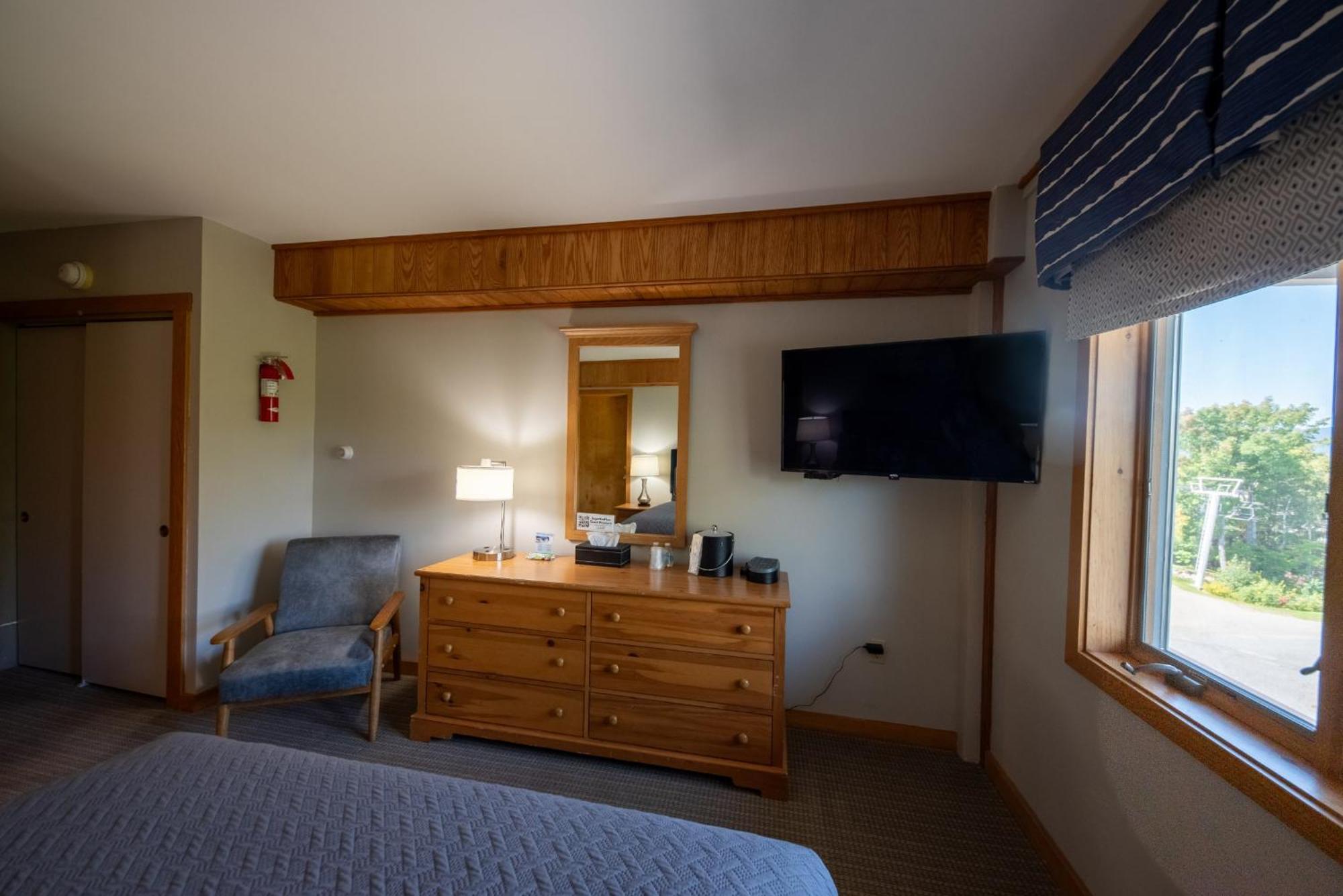 Sugarloaf Inn Carrabassett Valley Bagian luar foto